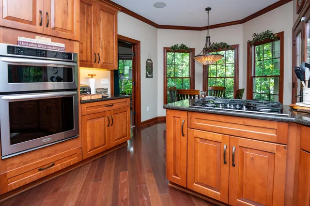 $949,900 | 29317 Misty Pines Street, Dowagiac, MI 49047