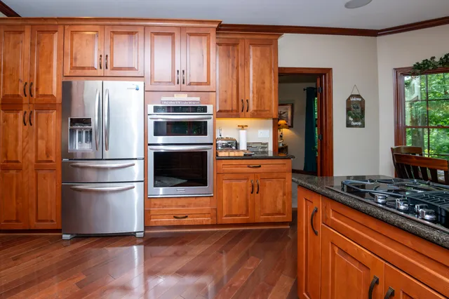 $949,900 | 29317 Misty Pines Street, Dowagiac, MI 49047