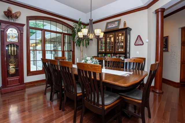 $949,900 | 29317 Misty Pines Street, Dowagiac, MI 49047