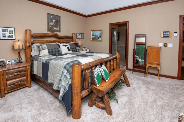 $949,900 | 29317 Misty Pines Street, Dowagiac, MI 49047