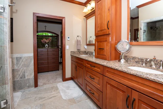 $949,900 | 29317 Misty Pines Street, Dowagiac, MI 49047