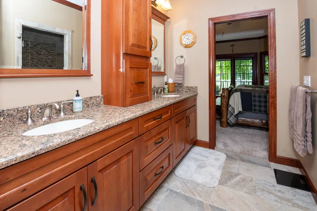 $949,900 | 29317 Misty Pines Street, Dowagiac, MI 49047