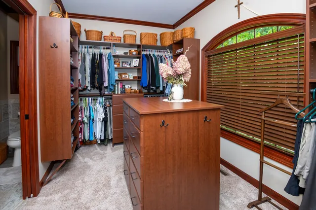 $949,900 | 29317 Misty Pines Street, Dowagiac, MI 49047