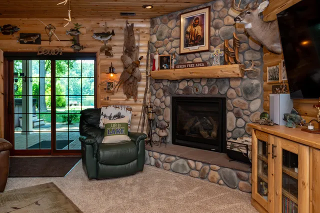 $949,900 | 29317 Misty Pines Street, Dowagiac, MI 49047