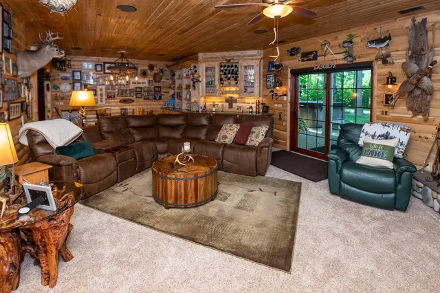 $949,900 | 29317 Misty Pines Street, Dowagiac, MI 49047