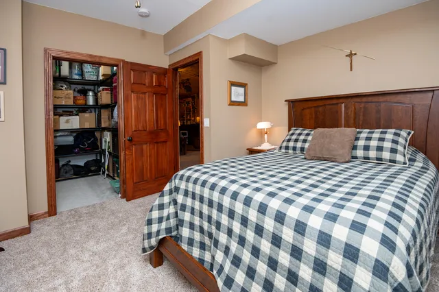 $949,900 | 29317 Misty Pines Street, Dowagiac, MI 49047