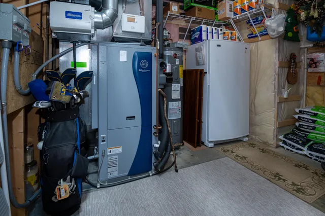 $949,900 | 29317 Misty Pines Street, Dowagiac, MI 49047