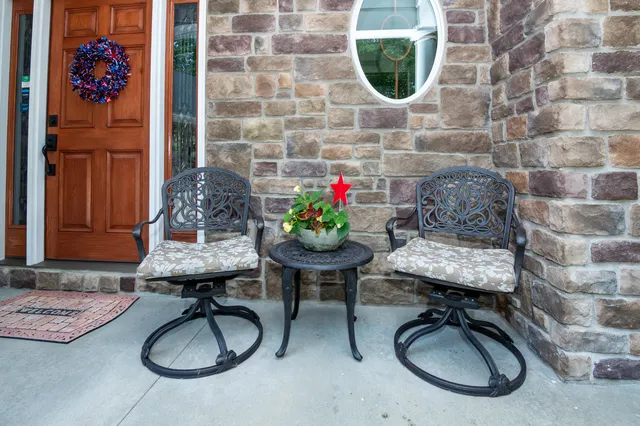 $949,900 | 29317 Misty Pines Street, Dowagiac, MI 49047