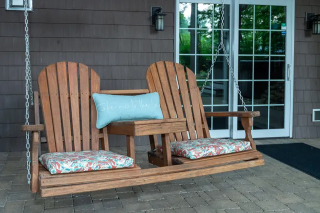 $949,900 | 29317 Misty Pines Street, Dowagiac, MI 49047