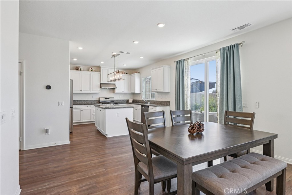 18811 Nanza Street Riverside, CA 92508 - Photo 6 of 28