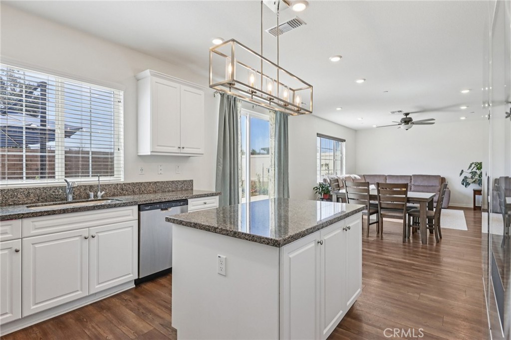 18811 Nanza Street Riverside, CA 92508 - Photo 8 of 28