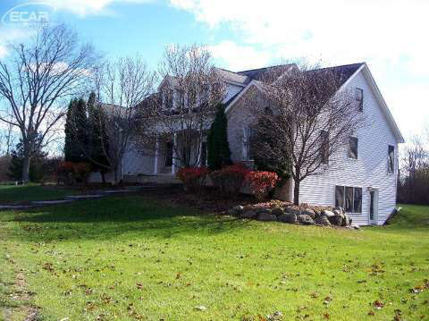 1580 Rulane Drive Lapeer, MI 48446 - Photo 2 of 33 20421175-1.JPG