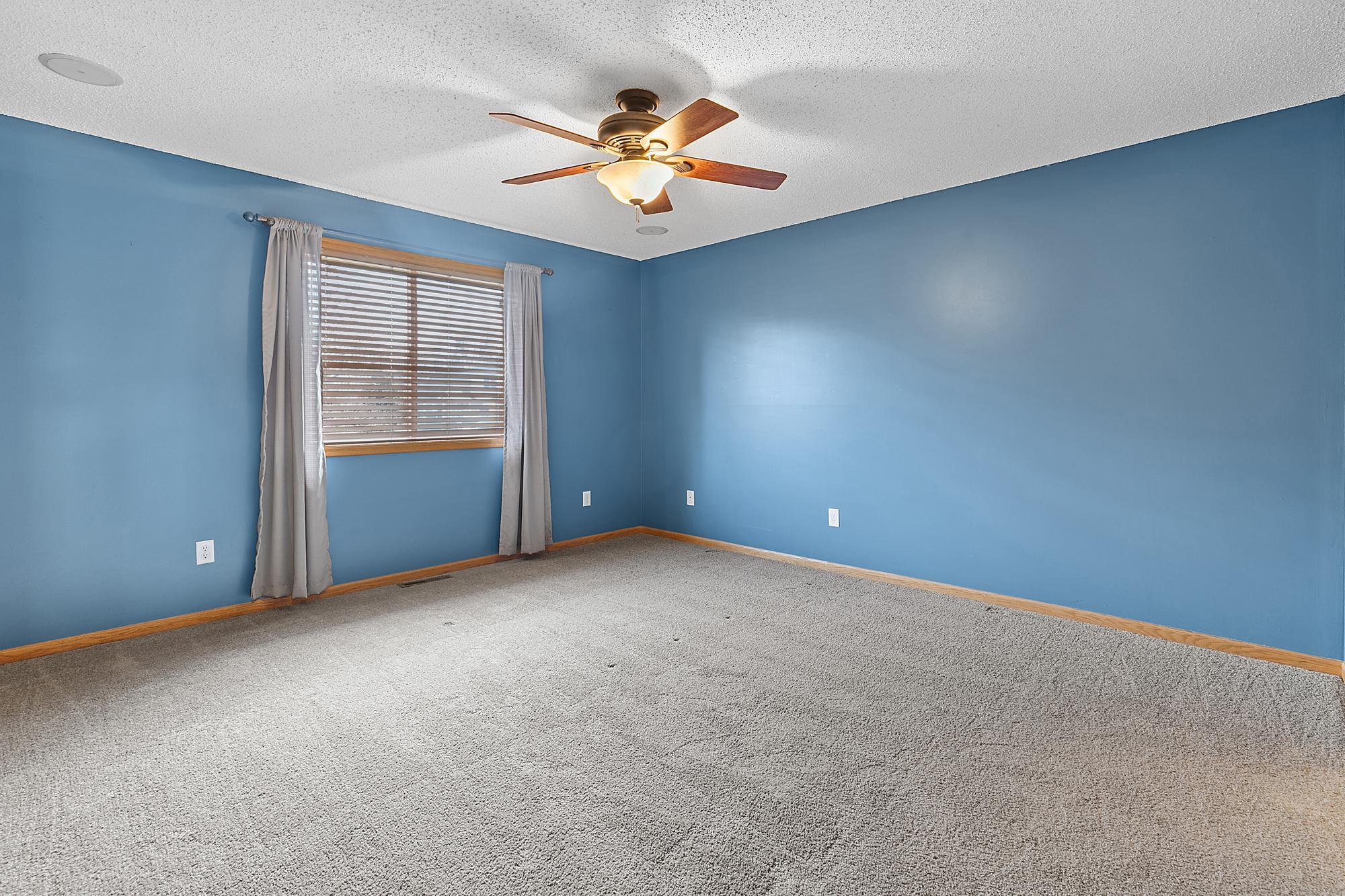 7297 Whitehall Road Shakopee, MN 55379 - Photo 17 of 30