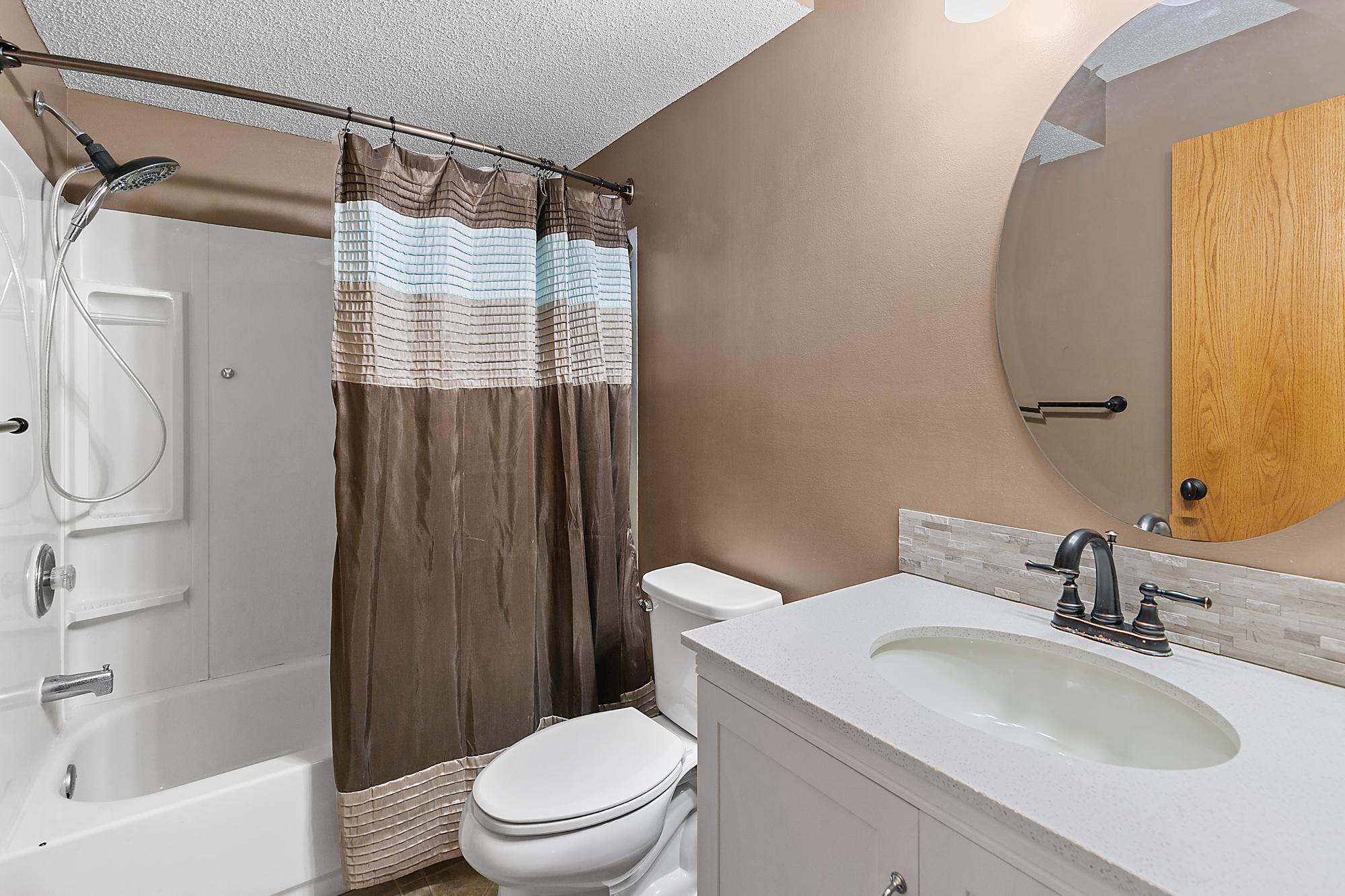 7297 Whitehall Road Shakopee, MN 55379 - Photo 27 of 30