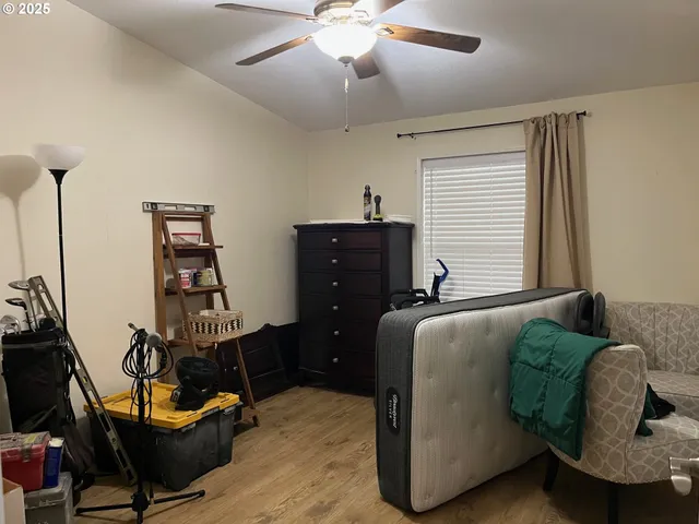 $105,000 | 141 West River Ridge Avenue, Roseburg, OR 97471