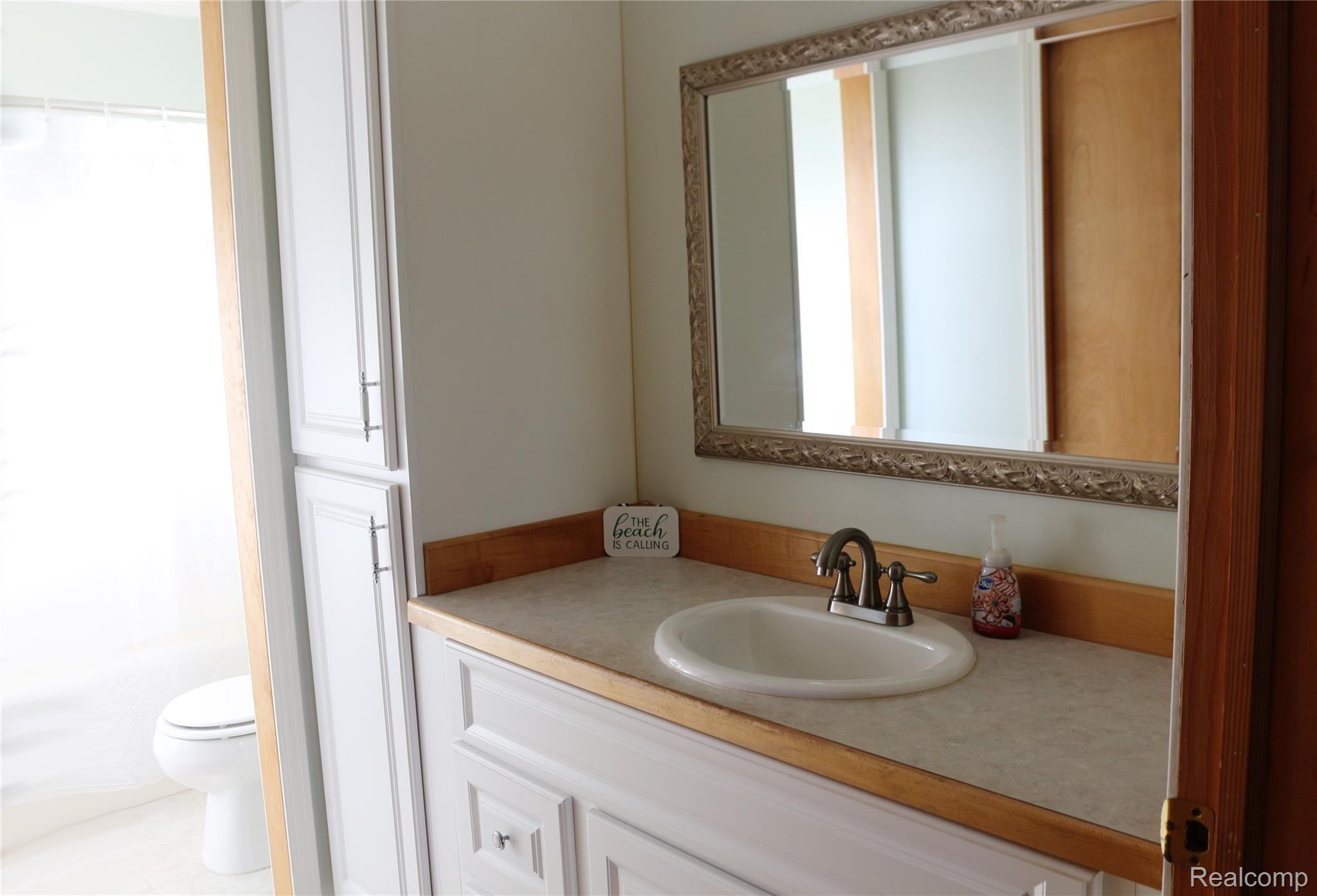 6481 Klam Road Otter Lake, MI 48464 - Photo 37 of 47 6481 Klam- Master Bath.jpg