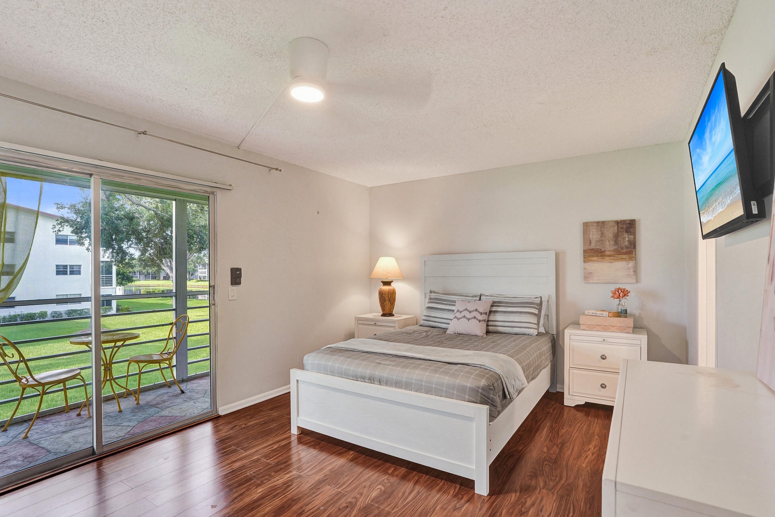 566 Fanshaw North Boca Raton, FL 33434 - Photo 16 of 27 Bedroom