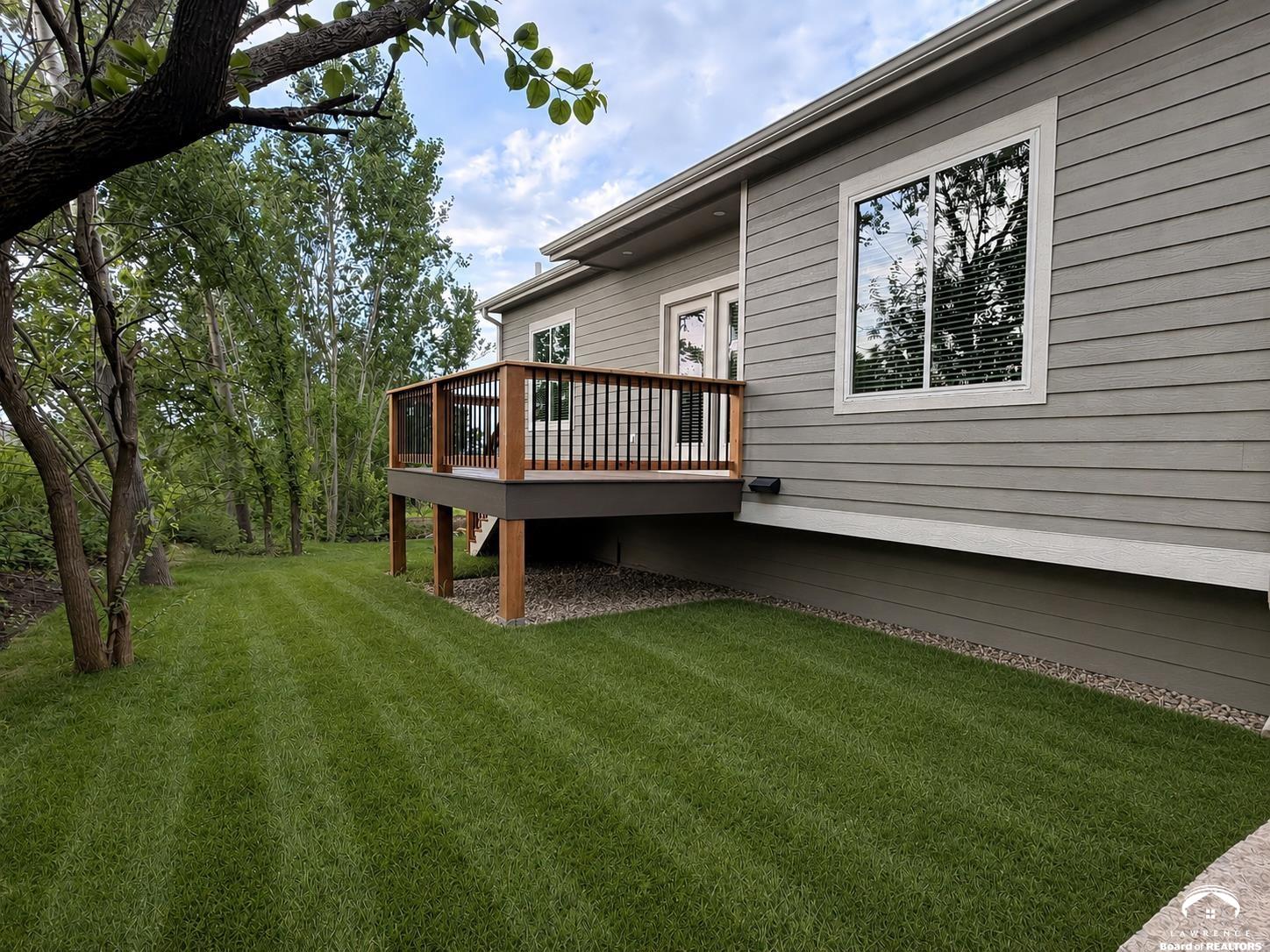 5616 Maggie Way Lawrence, KS 66049 - Photo 2 of 26