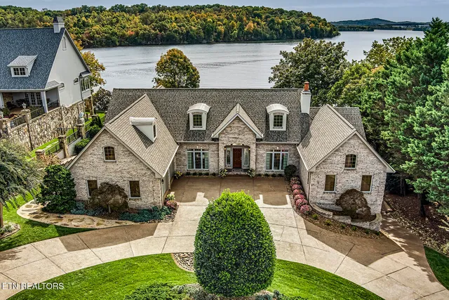 $2,450,000 | 135 Big Water Drive, Vonore, TN 37885