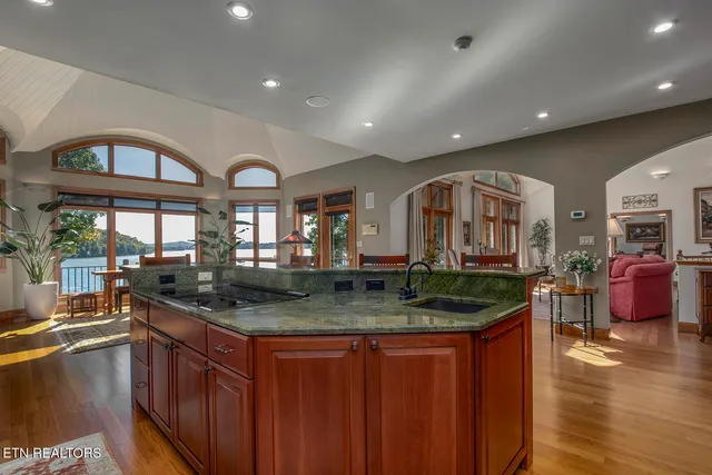 $2,450,000 | 135 Big Water Drive, Vonore, TN 37885