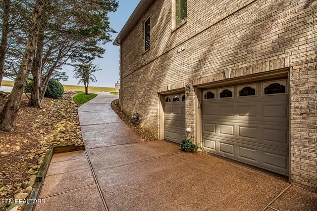 $2,450,000 | 135 Big Water Drive, Vonore, TN 37885