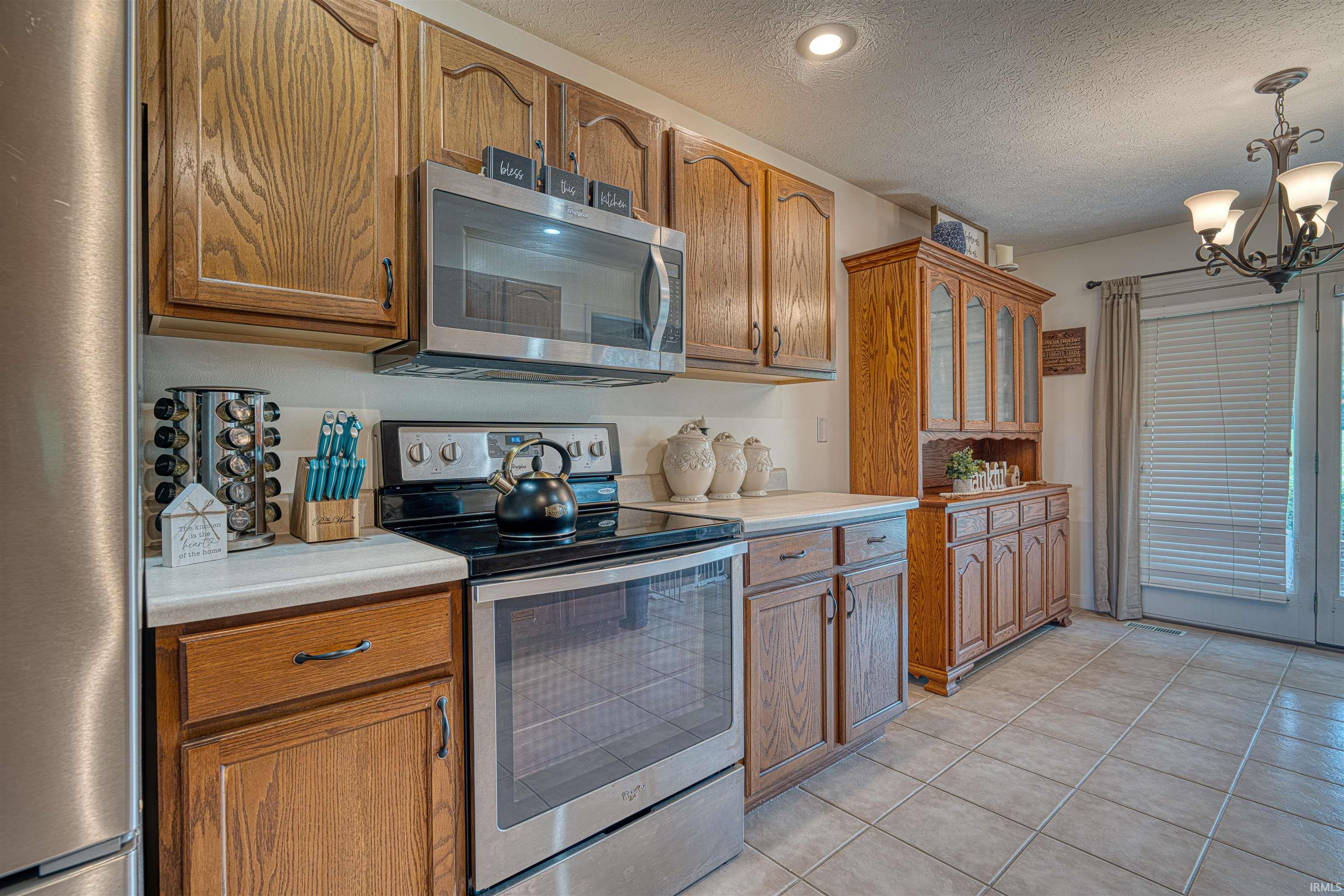 728 Strawberry Hill Road Evansville, IN 47711 - Photo 11 of 29