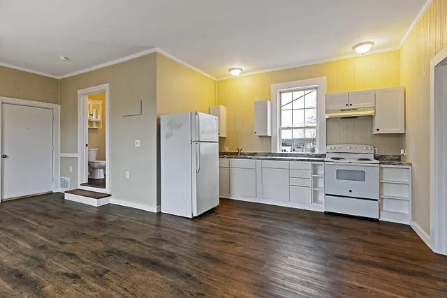 $229,900 | 63 Elm Street, Mechanic Falls, ME 04256