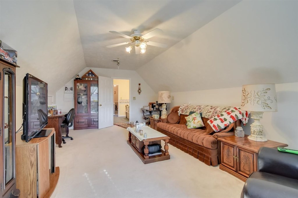 762 Columbia Road Edgefield, SC 29824 - Photo 28 of 35