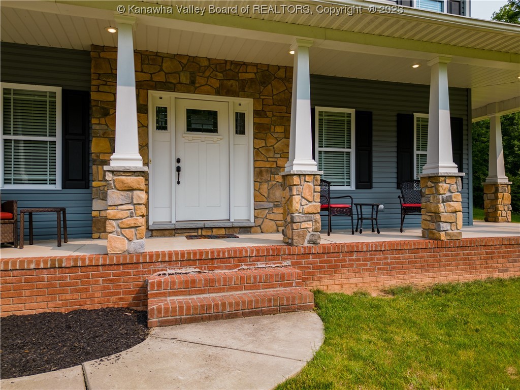 20 Russell Street Winfield, WV 25213 - Photo 2 of 42 Gallery Image 2