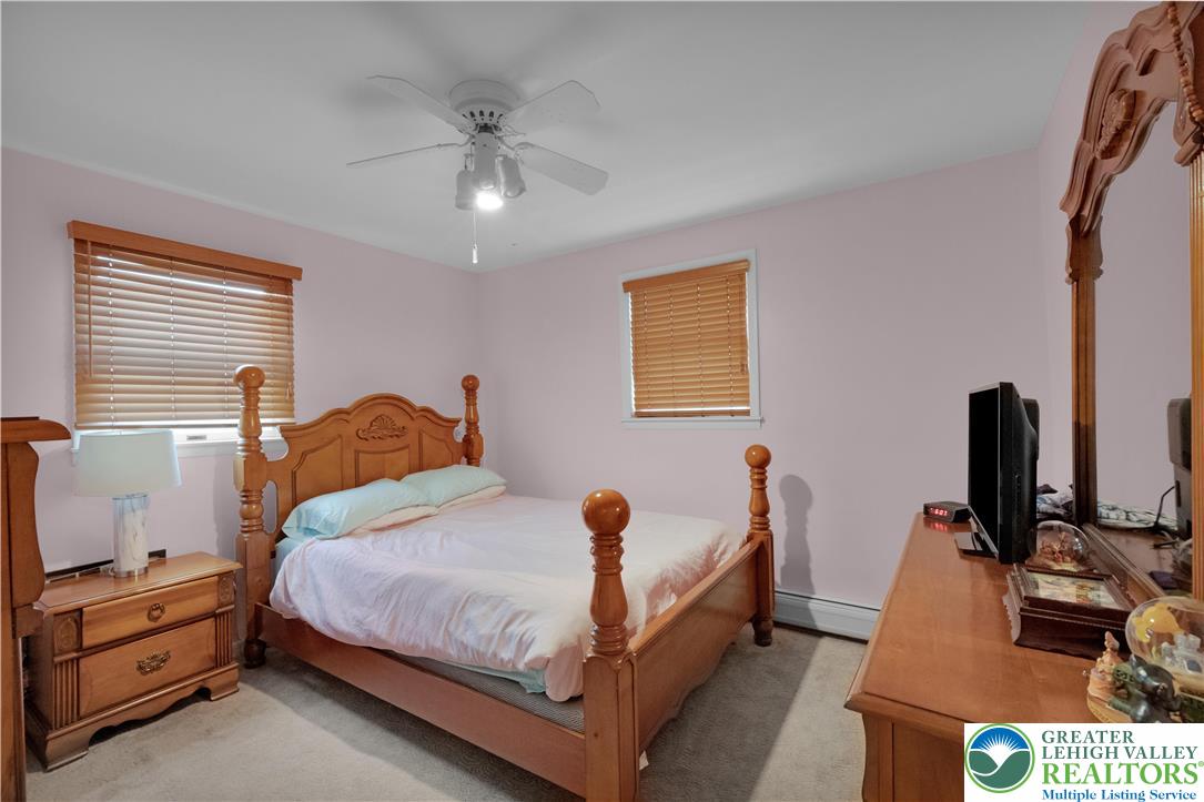 99 Garibaldi Avenue Roseto, PA 18013 - Photo 19 of 39
