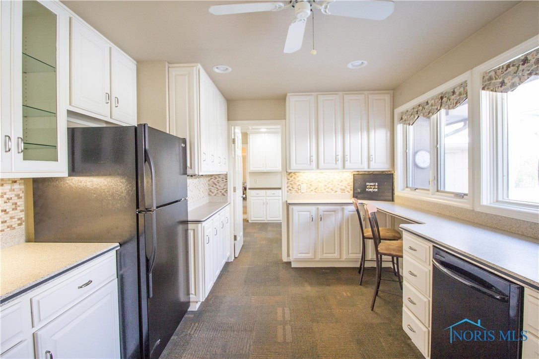10060 Five Point Road Perrysburg, OH 43551 - Photo 13 of 36 Gallery Image 13