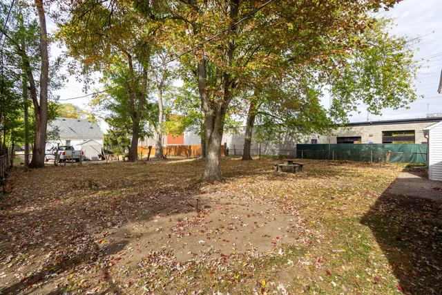 $185,000 | 20569 Biltmore Street, Detroit, MI 48235