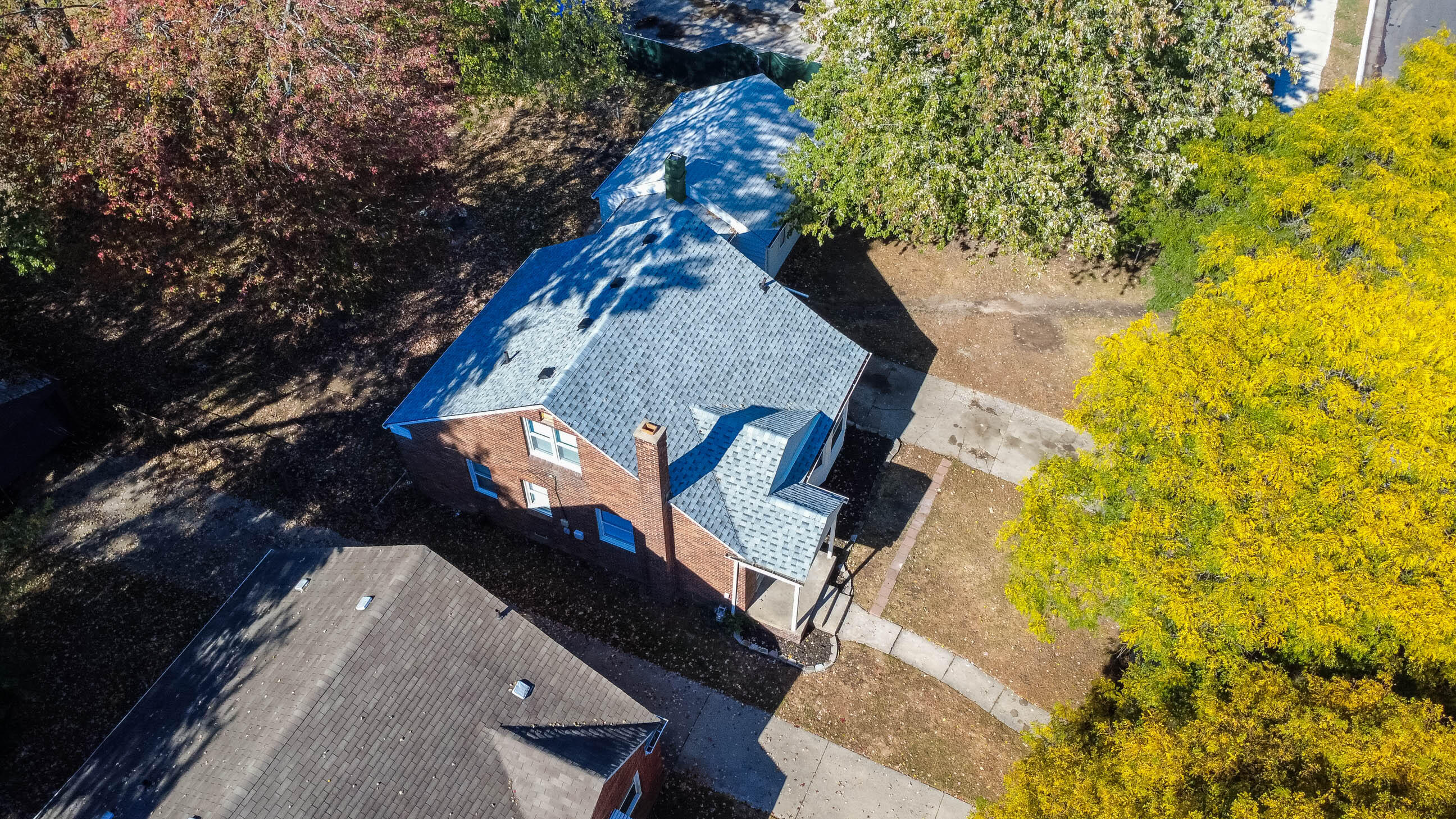 20569 Biltmore Street Detroit, MI 48235 - Photo 38 of 54 zdrone (1)