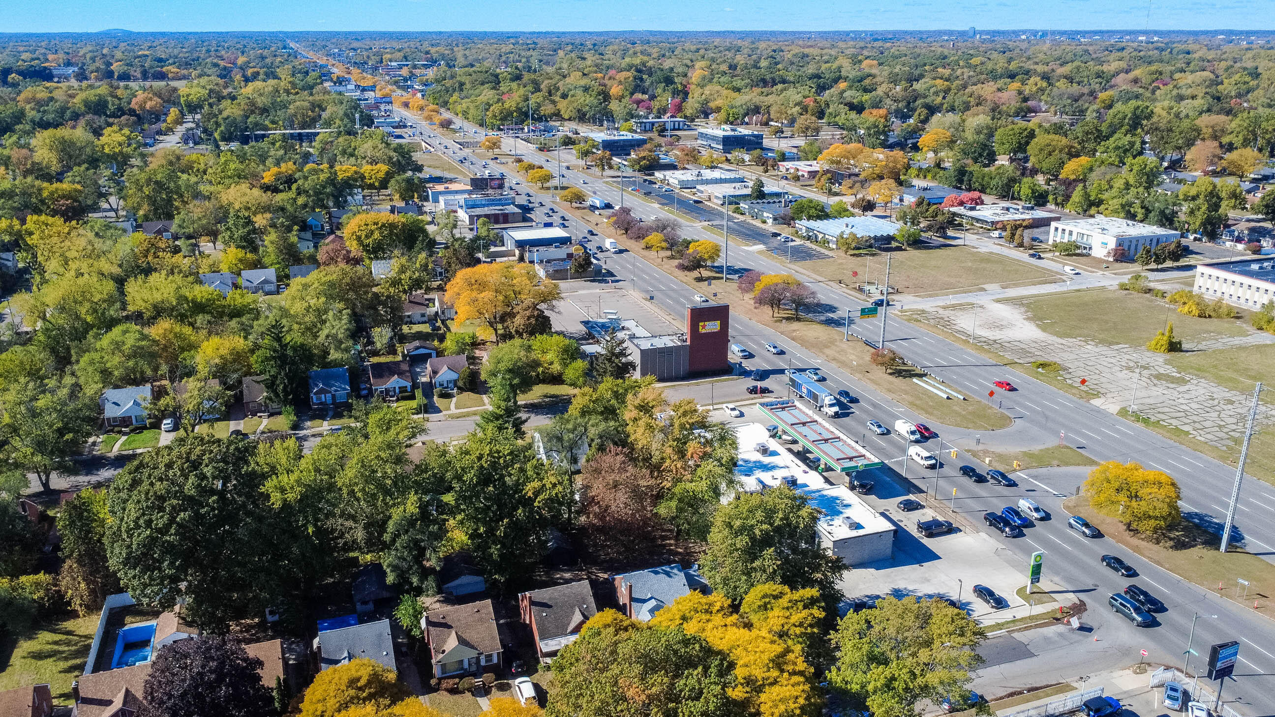 20569 Biltmore Street Detroit, MI 48235 - Photo 40 of 54 zdrone (3)