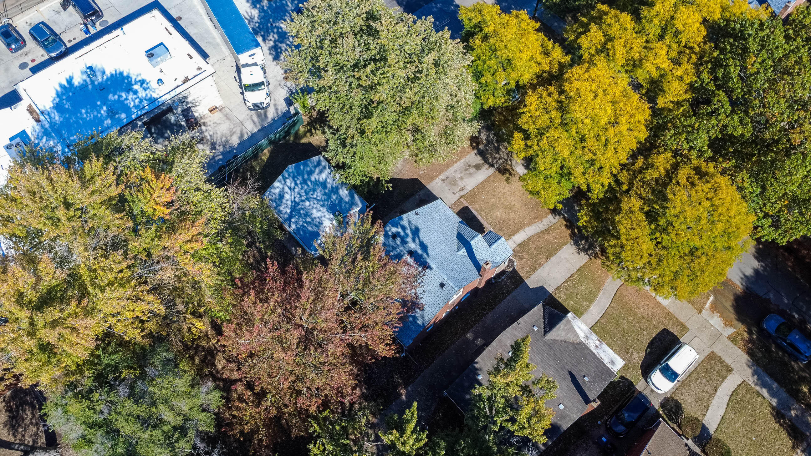 20569 Biltmore Street Detroit, MI 48235 - Photo 49 of 54 zdrone (12)