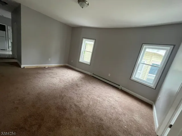 $2,500 | 171 Seymour Avenue, Unit 2, Newark, NJ 07108