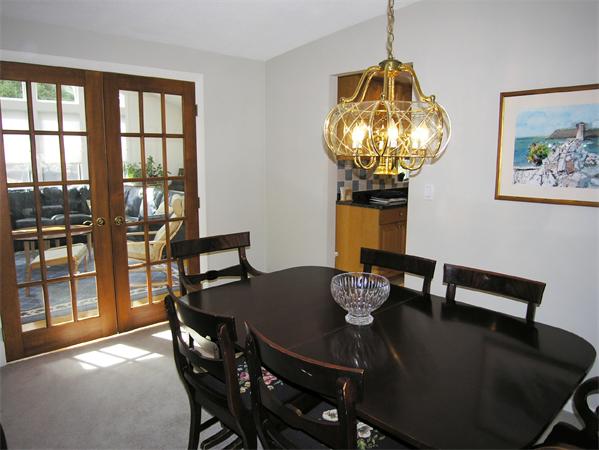 18 Hollow Ridge Road Needham, MA 02494 - Photo 5 of 22