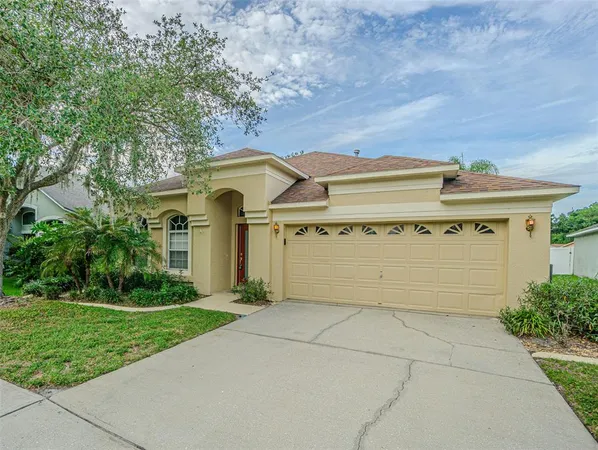 $2,650 | 1550 Maximilian Drive, Wesley Chapel, FL 33543