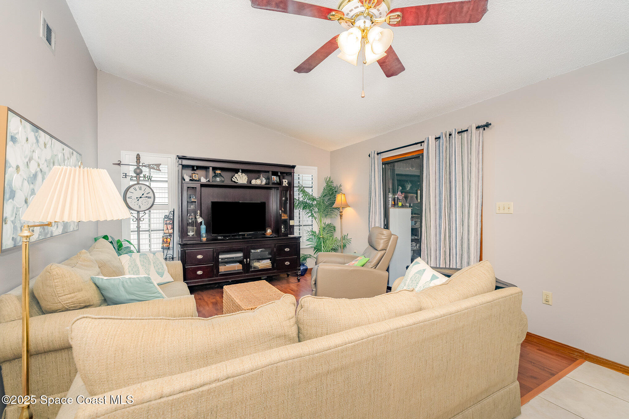 6855 Bryant Road Cocoa, FL 32927 - Photo 5 of 24 012_dsc00128-edit_14