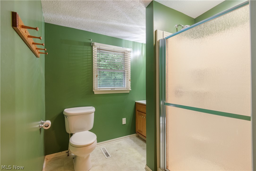 3551 Minor Road Akron, OH 44321 - Photo 25 of 30