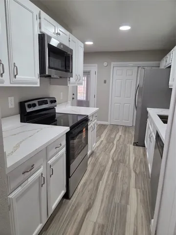 $1,950 | 527 Tara Plantation Drive, Richmond, TX 77469