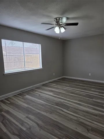 $1,950 | 527 Tara Plantation Drive, Richmond, TX 77469