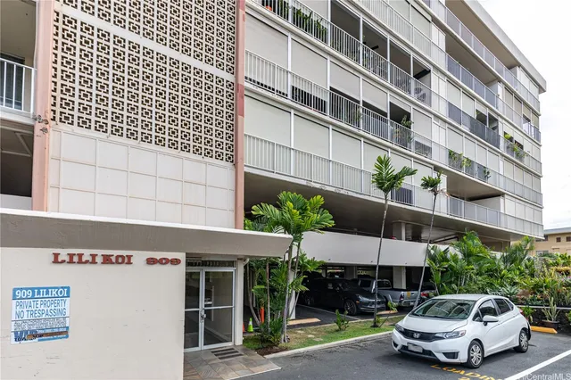 a car parked in front of a building