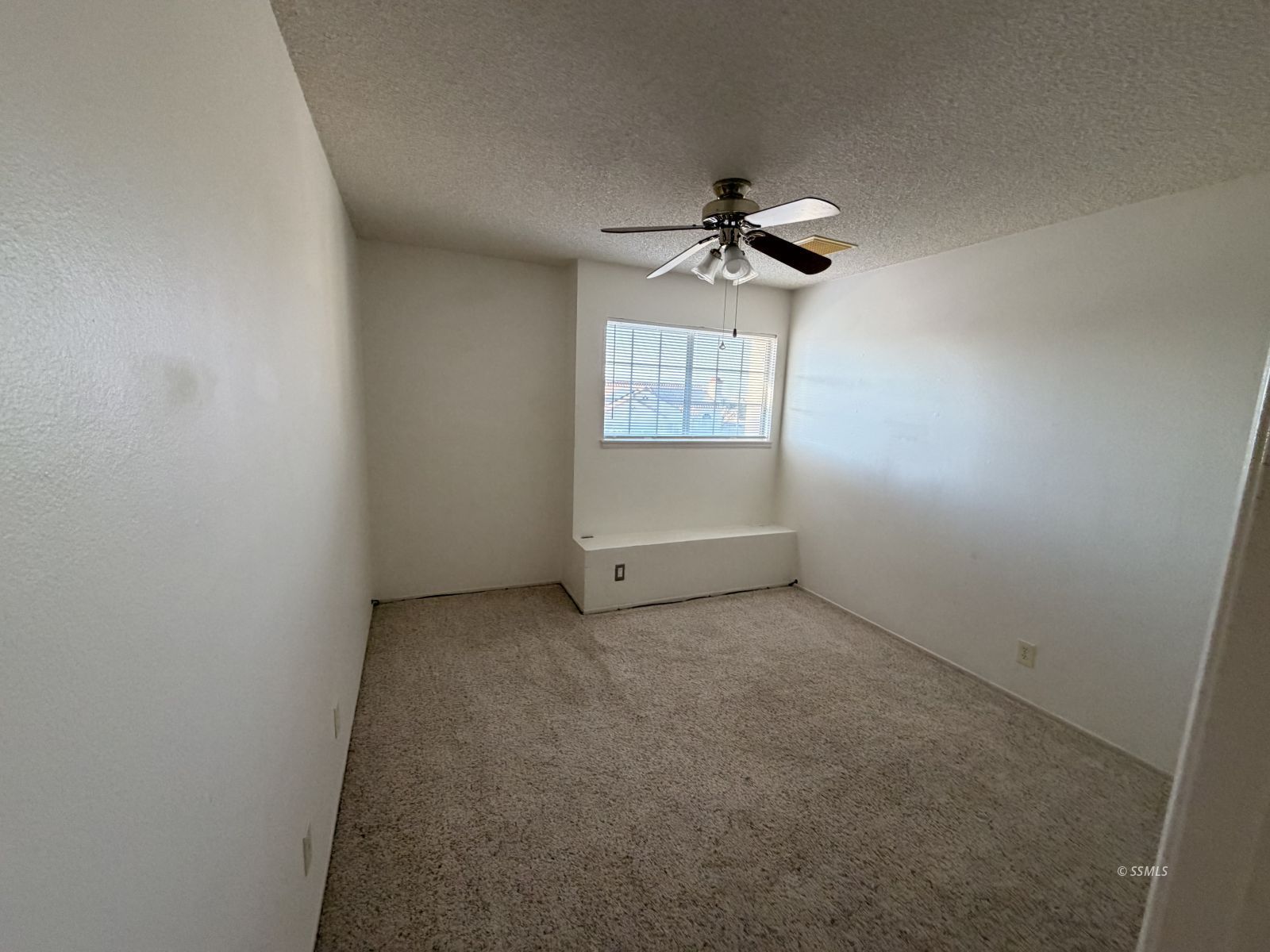1217 Quail Way Ridgecrest, CA 93555 - Photo 11 of 18