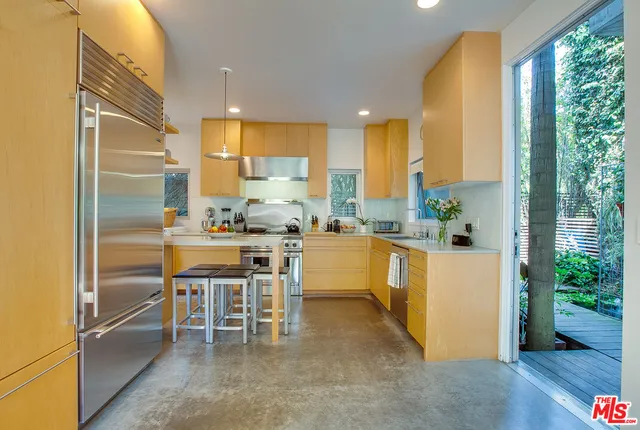 $12,500 | 757 Milwood Avenue, Venice, CA 90291