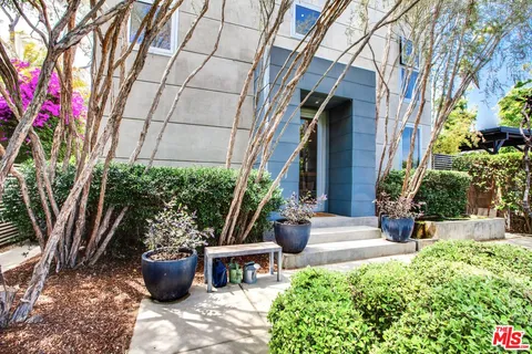 a view of outdoor space yard and patio