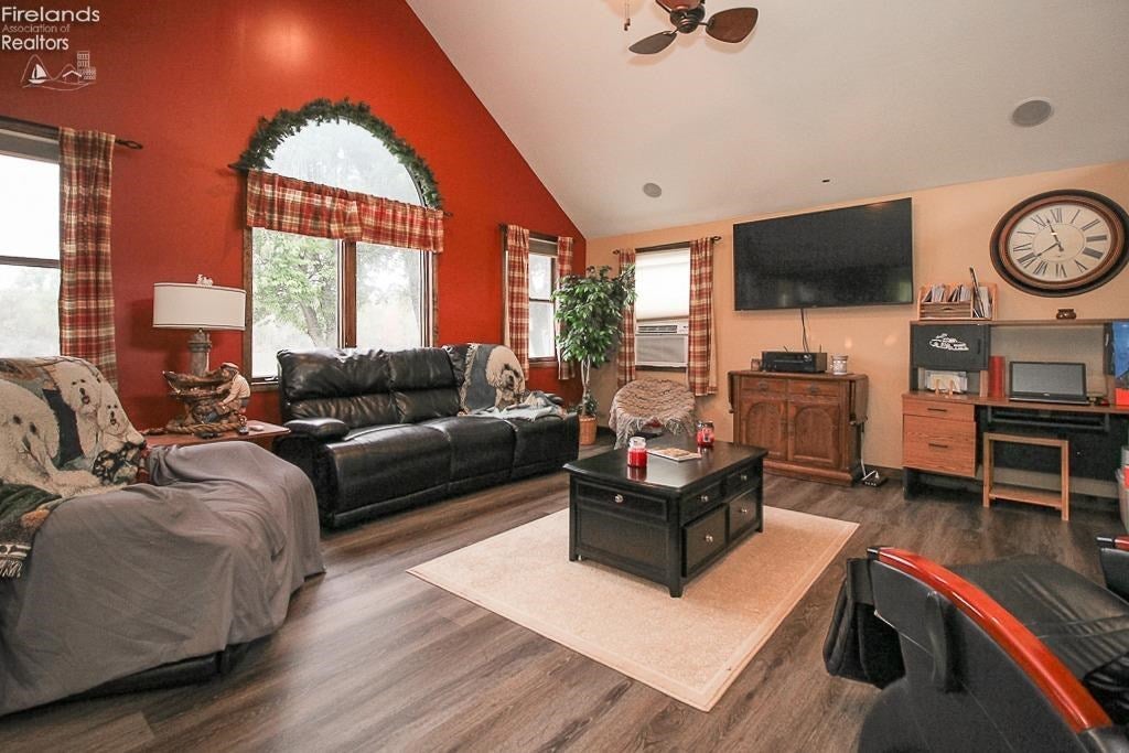 3757 Shannon Road Fremont, OH 43420 - Photo 10 of 35 Gallery Image 10