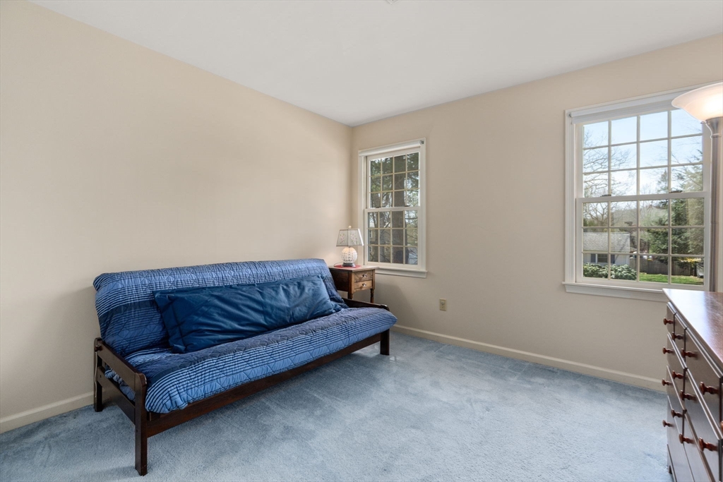 26 Buena Vista Road Wellesley, MA 01760 - Photo 19 of 28