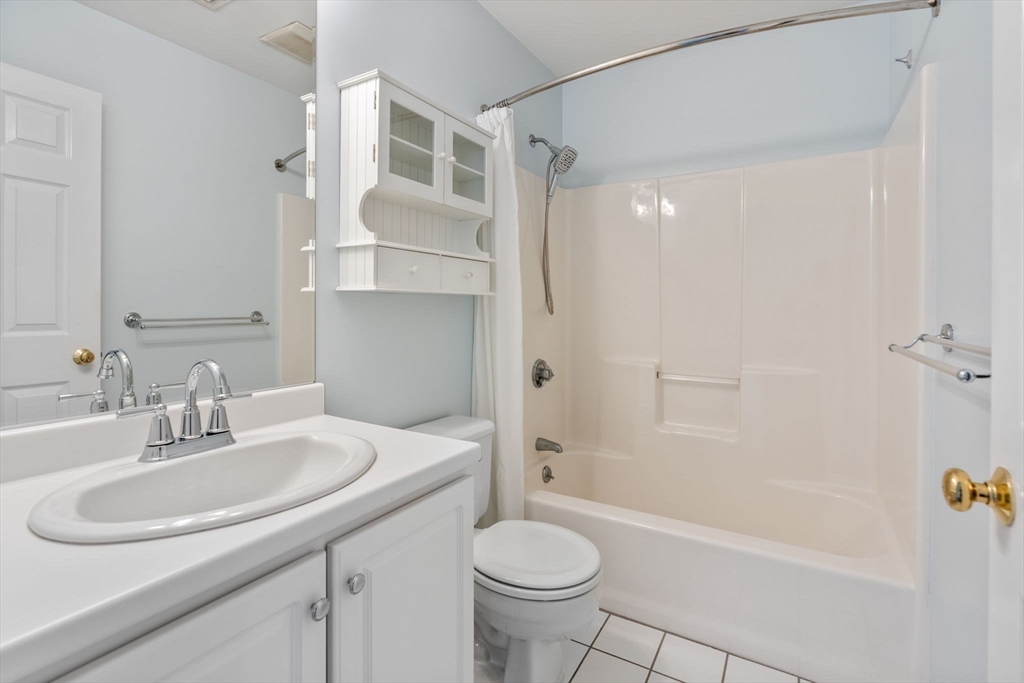 26 Buena Vista Road Wellesley, MA 01760 - Photo 20 of 28