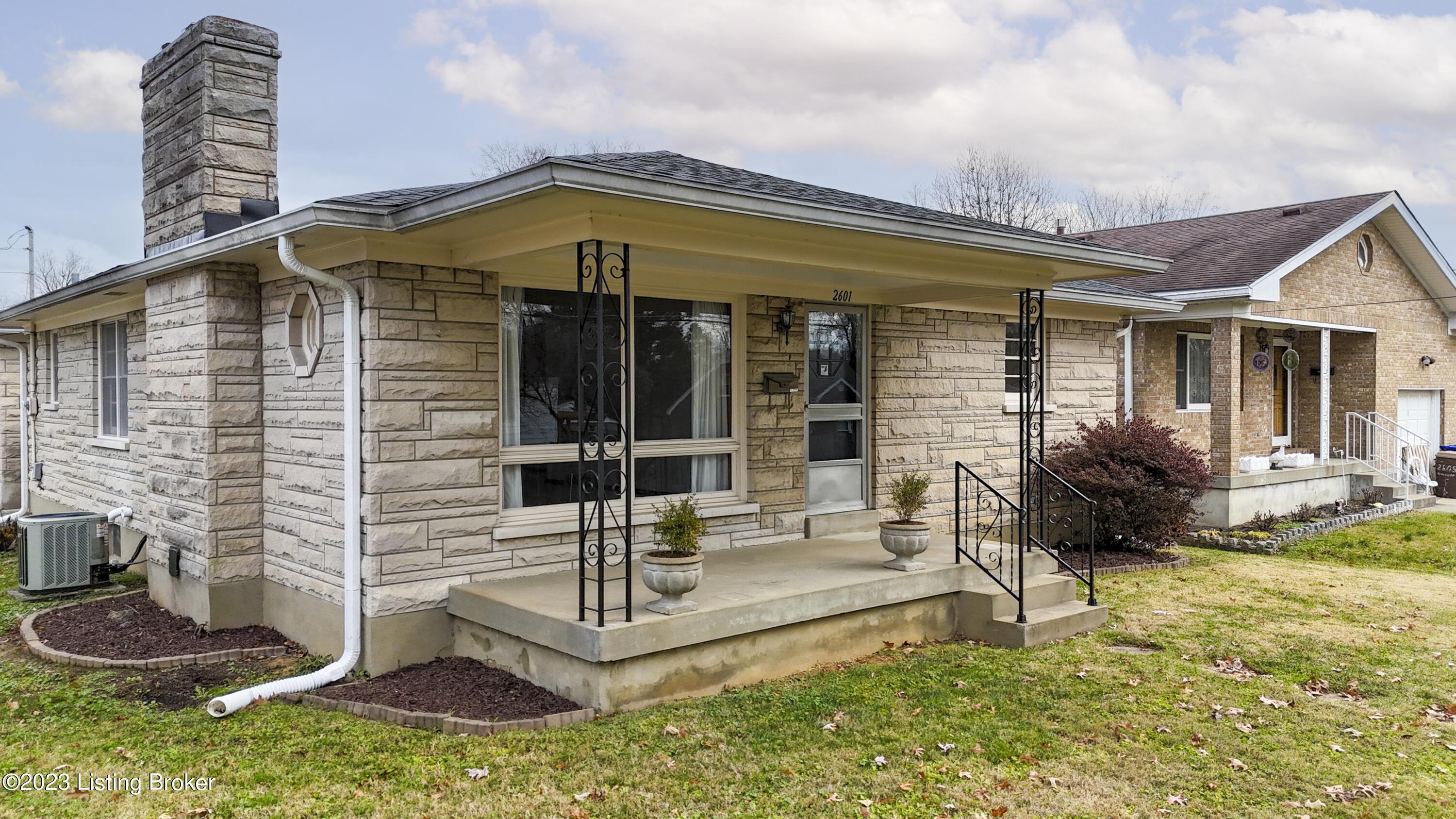 2601 Greenup Road Louisville, KY 40217 - Photo 5 of 32 2601 Greenup Road-5